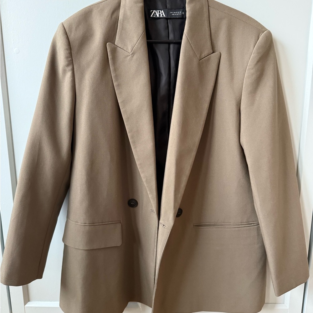 Zara Kakhi blazer